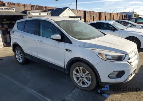 2017 Ford Escape Se из США, поврежденный, VIN 1FMCU9G94HUD44778